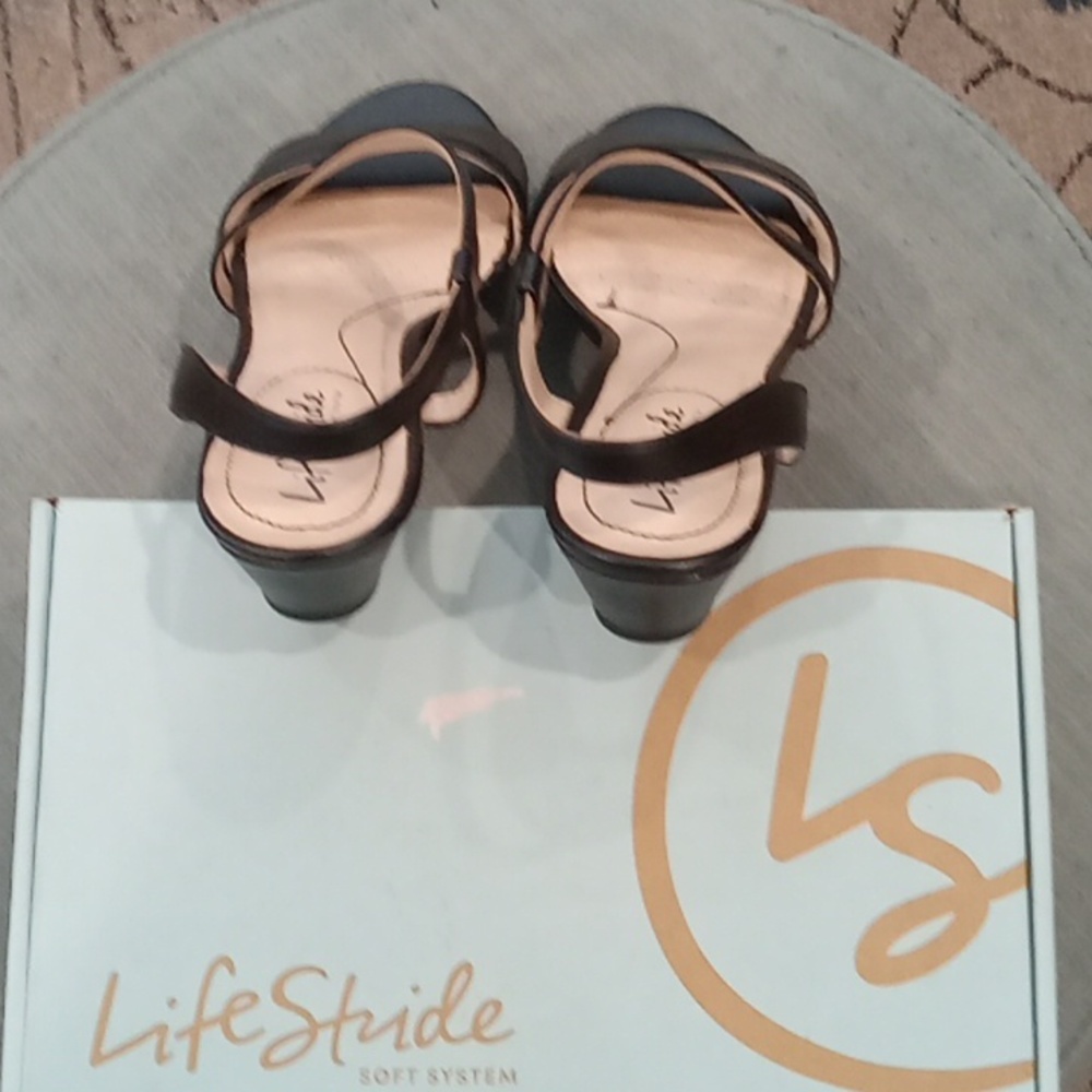 Life Stride women's shoes-NEW - Picture 4 of 5